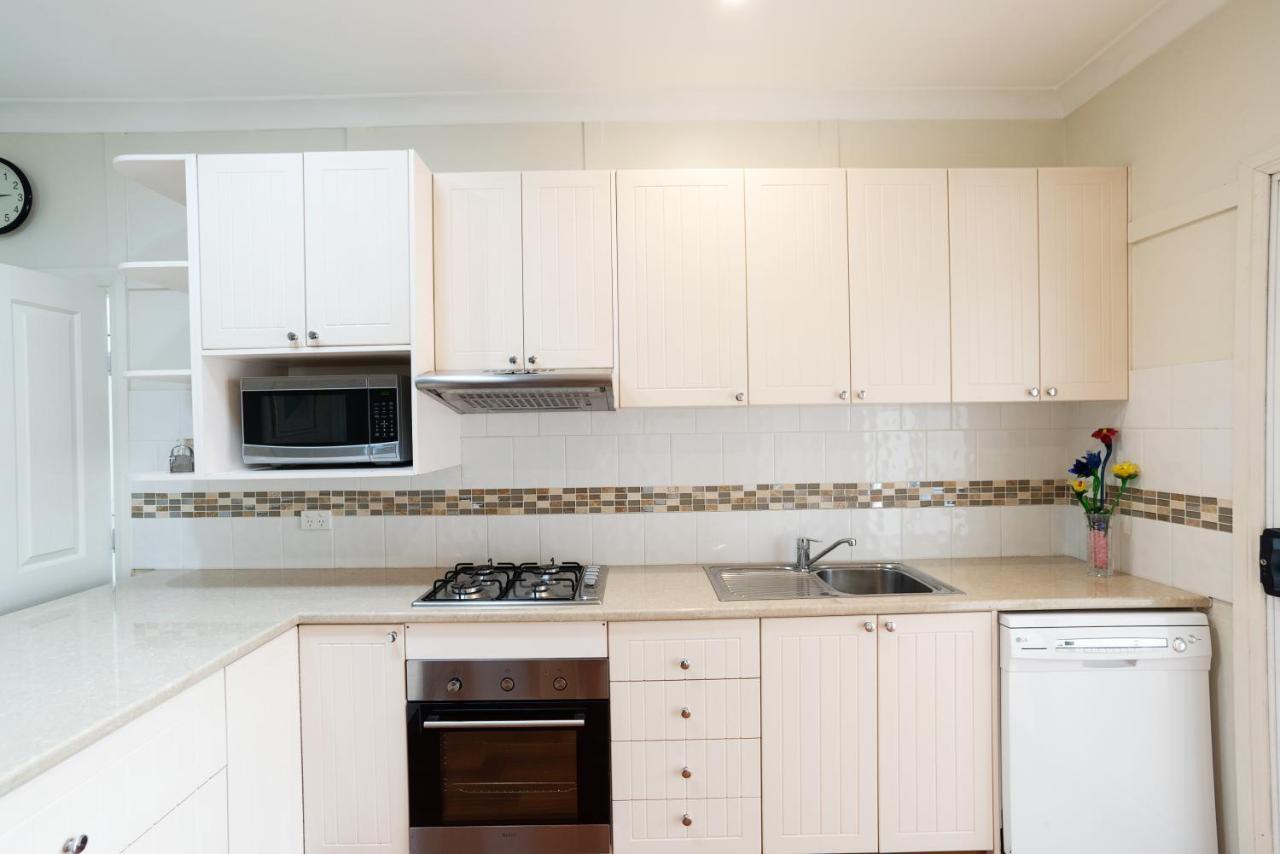 Canberra Ave Villas Queanbeyan Εξωτερικό φωτογραφία